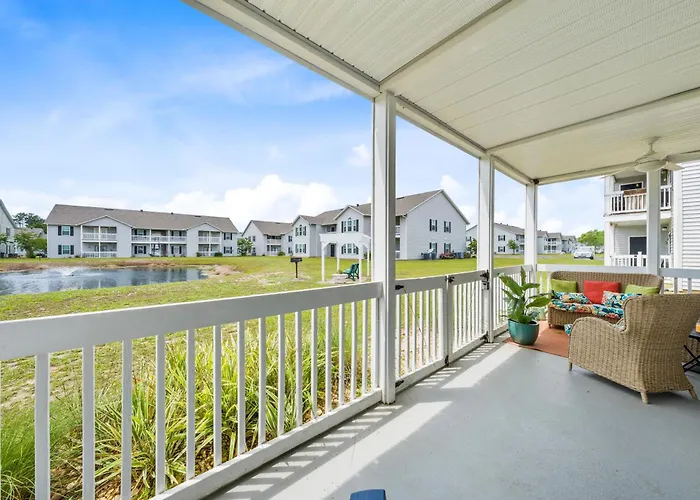 Holiday home Cozy Near Baseball Fields And Zoo- Pool | Tennis Courts | Pickleball *