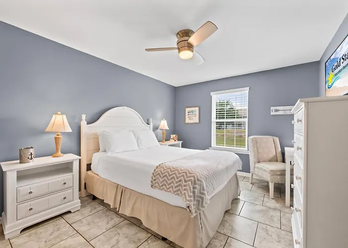 Cozy Near Baseball Fields And Zoo- Pool | Tennis Courts | Pickleball Holiday home